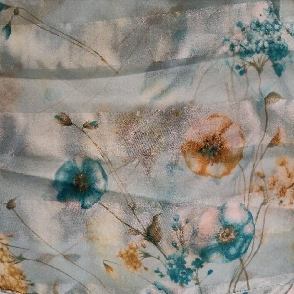 Women's Scarf Floral "Art of the Scarf" Tie Rack New Never Worn 62 X 14